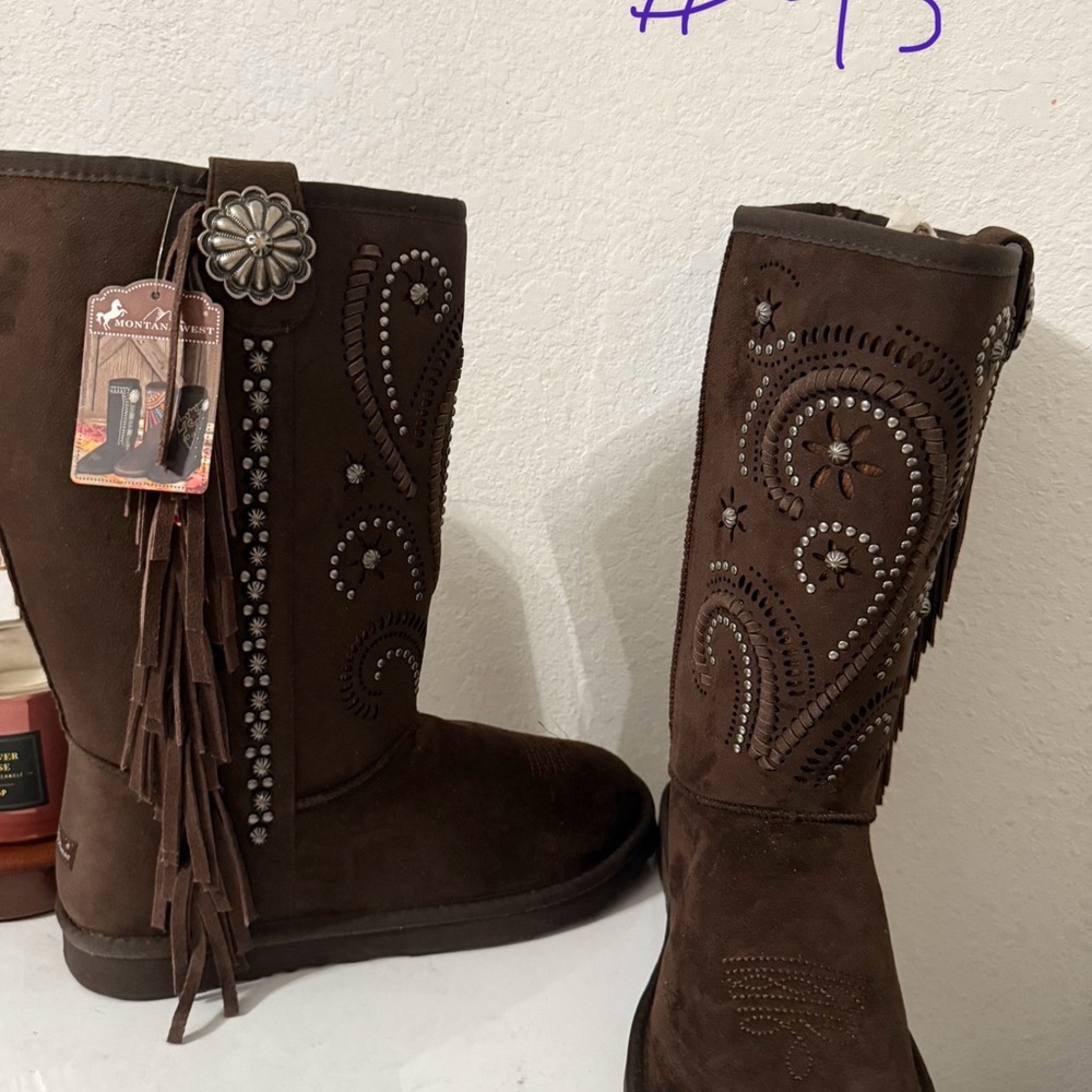 Brown Embellished Western Boots